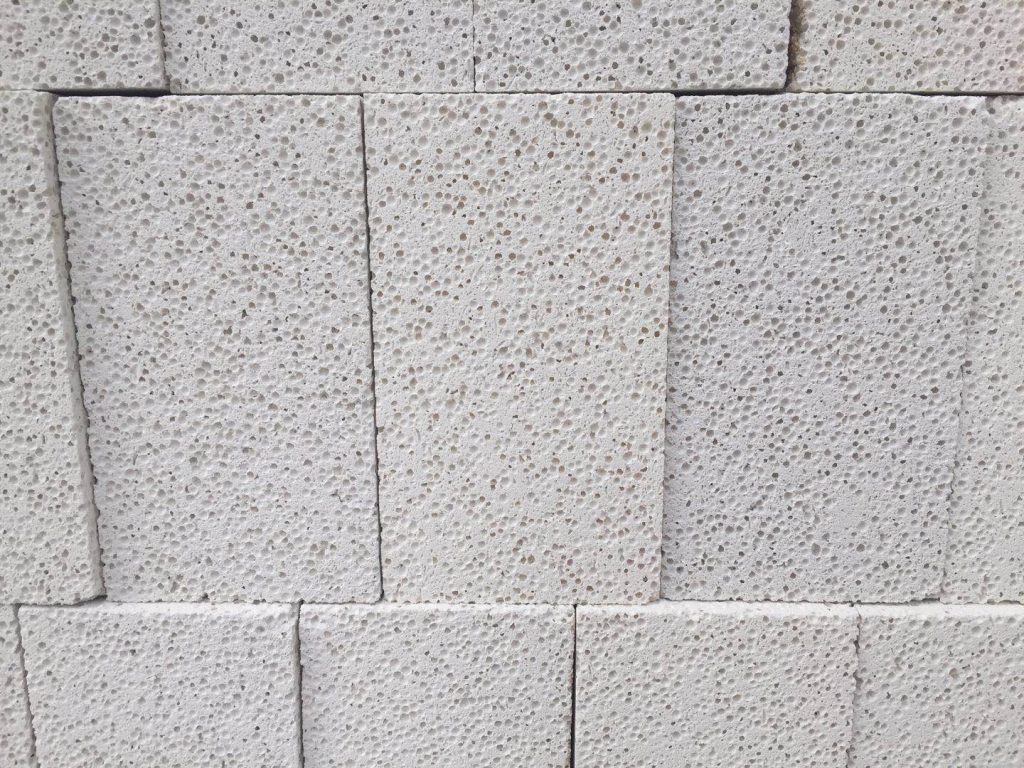 莫來(lái)石保溫磚_莫來(lái)石磚價(jià)格_莫來(lái)石聚氫保溫磚